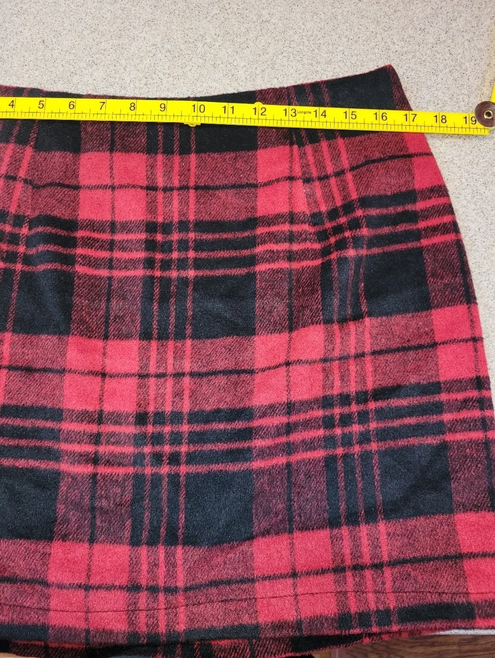 Wool Blend Classic Plaid Mini Skirt Red & Black Size Large NWT